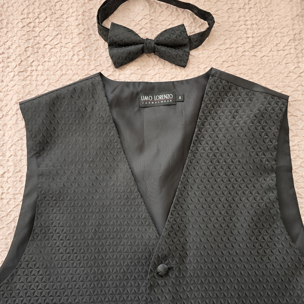 Umo Lorenzo Men's Classic Black Vest and Bow Tie Set Size S